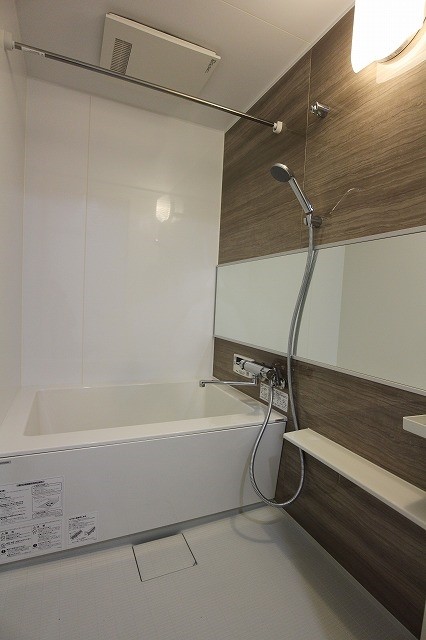 バス・シャワールーム　浴室※参考写真