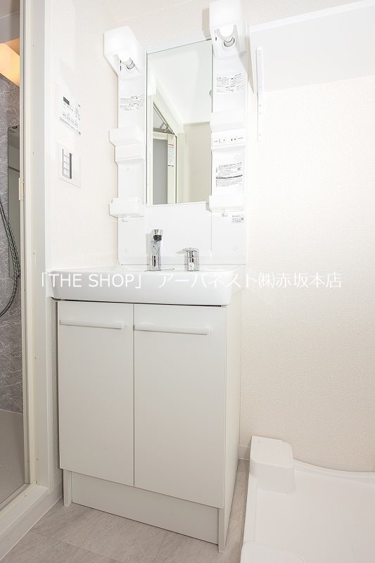 洗面設備　独立洗面台