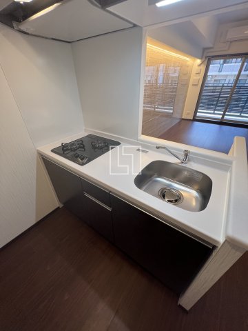 キッチン　プレジオ難波　システムキッチン