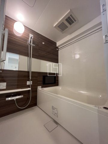 バス・シャワールーム　プレジオ難波　バスルーム