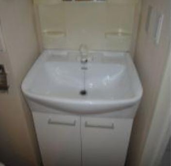 洗面設備　※同仕様写真含む