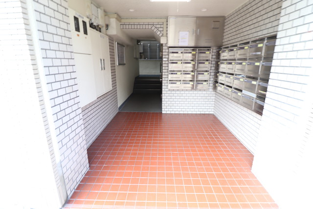 エントランス　集合ポスト