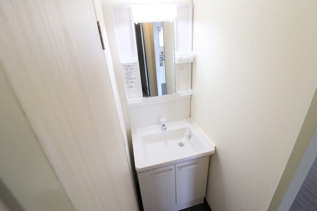 洗面設備　独立洗面台