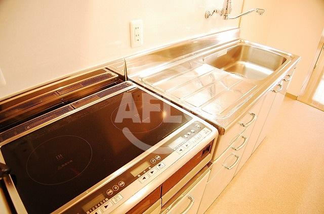 キッチン　ルネシアガーデン　IH２口コンロ