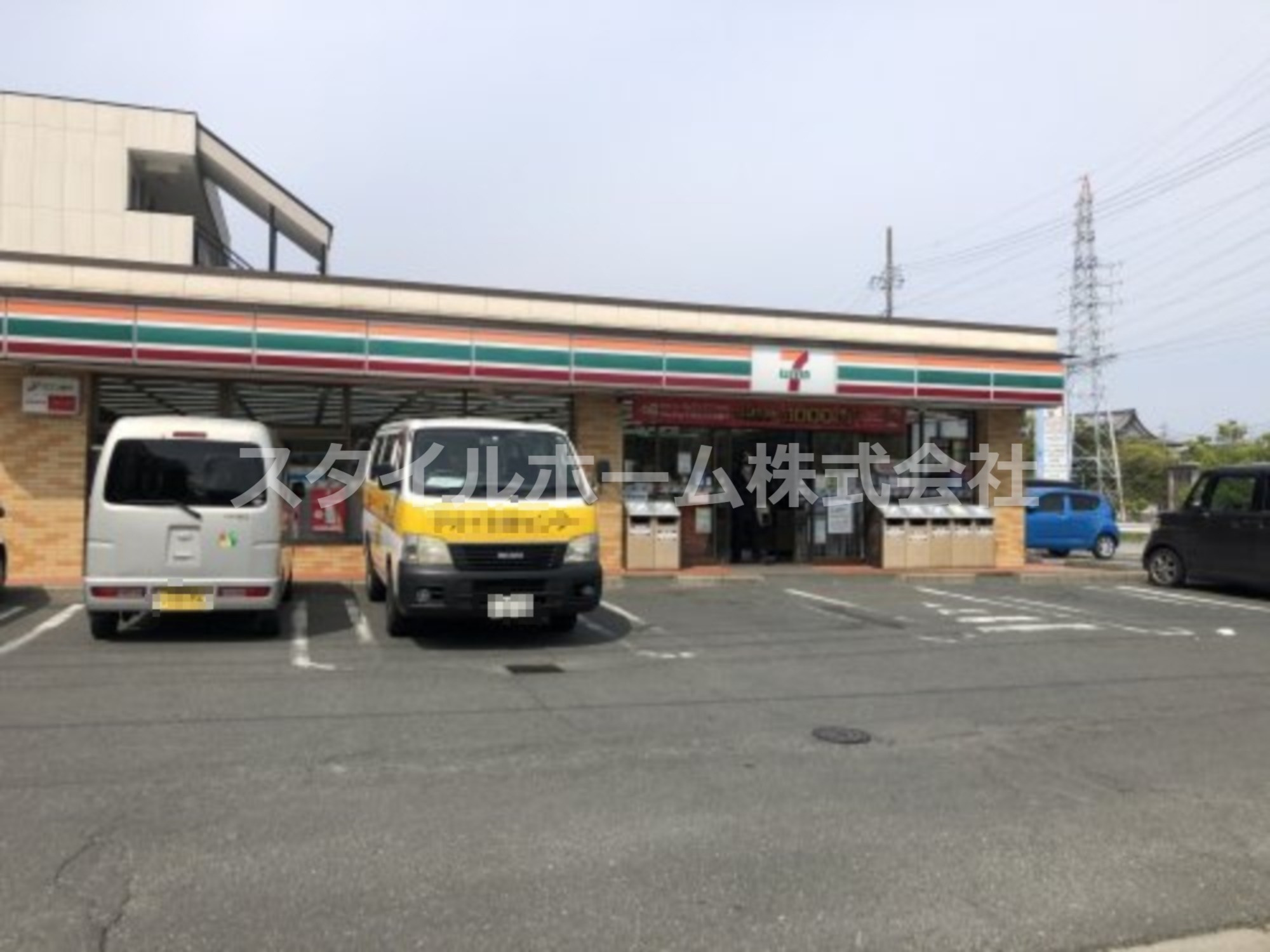 コンビニ　セブンイレブン 豊橋仁連木町店（コンビニ）まで745m