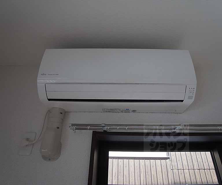 その他設備　エアコン装備