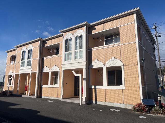 エントランス　外観写真（昼）