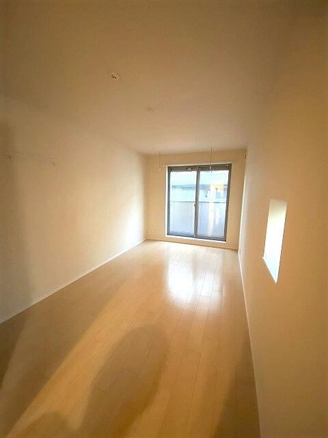 居室・リビング　きれいな洋室です