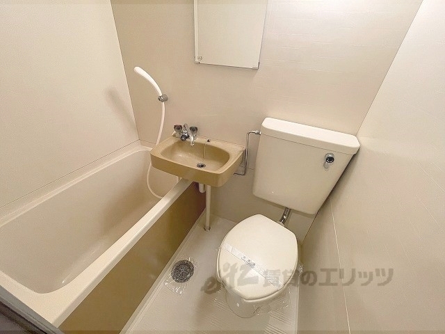 バス・シャワールーム　ユニットバス