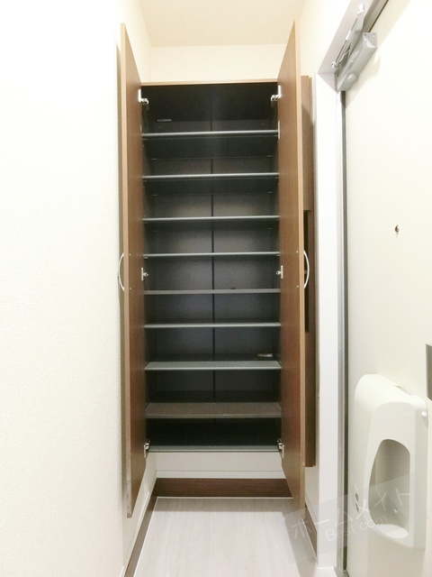 その他設備　シューズボックス