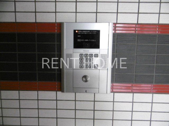 セキュリティ　オートロックで安心です。