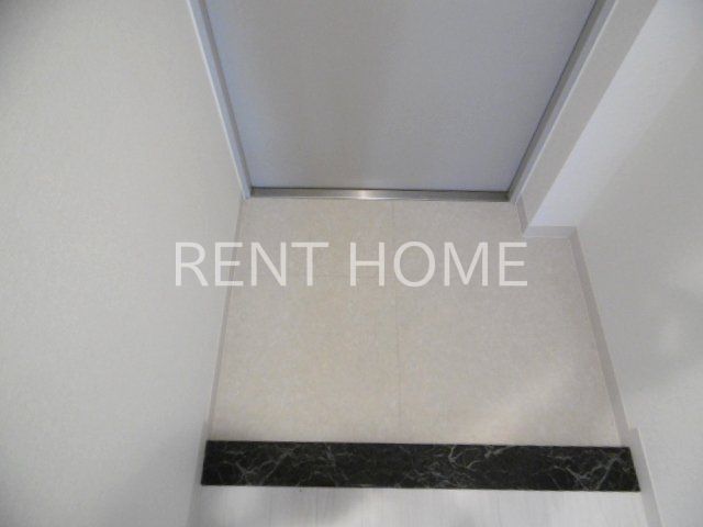 玄関　玄関です。