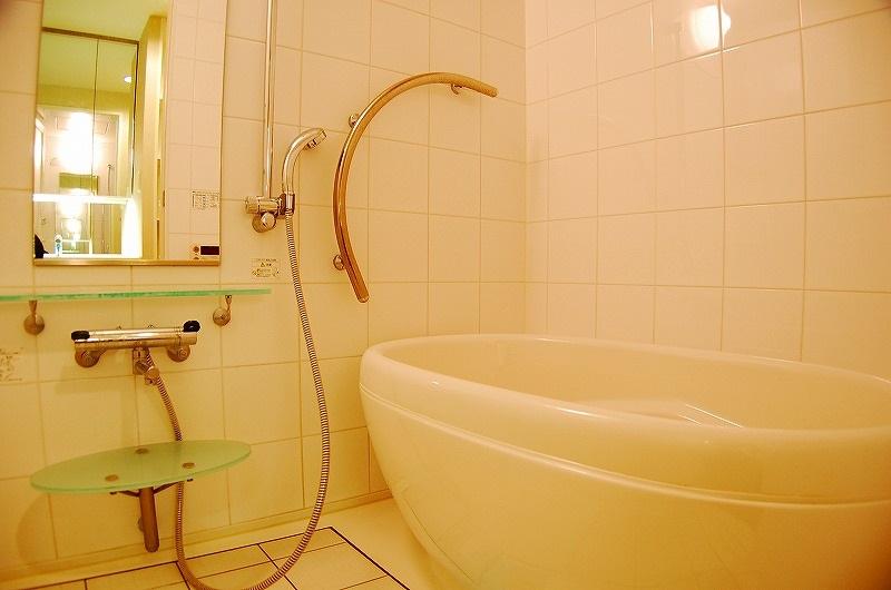 バス・シャワールーム　マスターズ・レジデンス桜川I　浴室