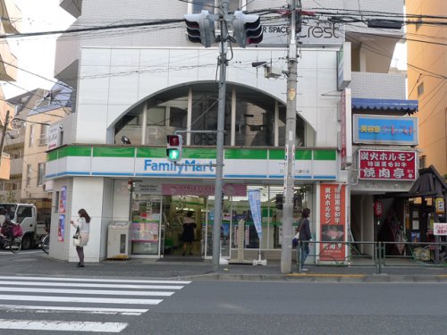 コンビニ　ファミリーマート 江古田千川通り店（コンビニ）まで115m
