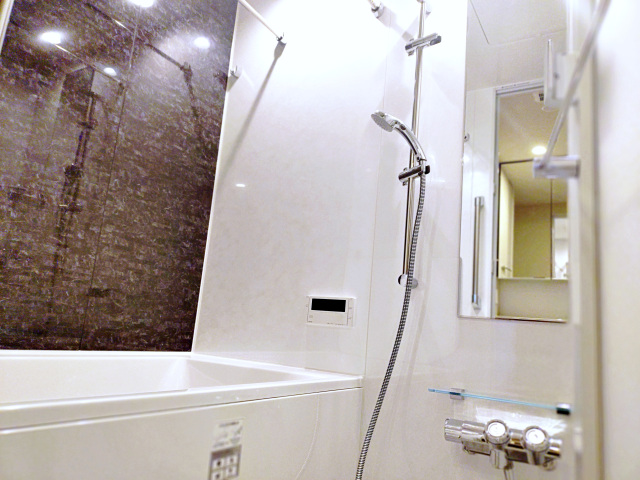 バス・シャワールーム
