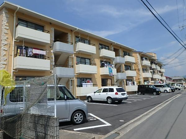 建物外観　★3階建のマンションタイプ★