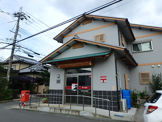 郵便局　橿原西池尻簡易郵便局（郵便局）まで296m