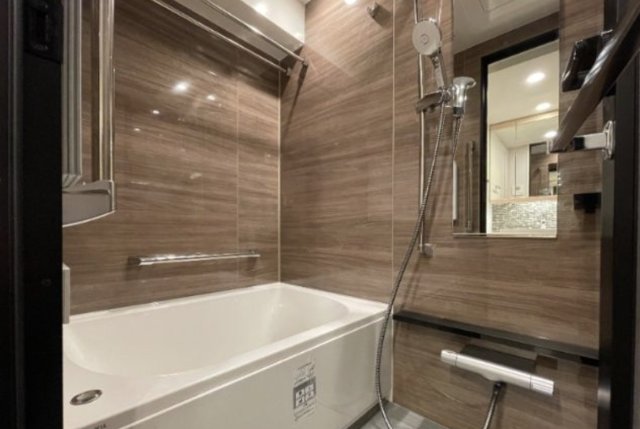 バス・シャワールーム　きれいなお風呂です