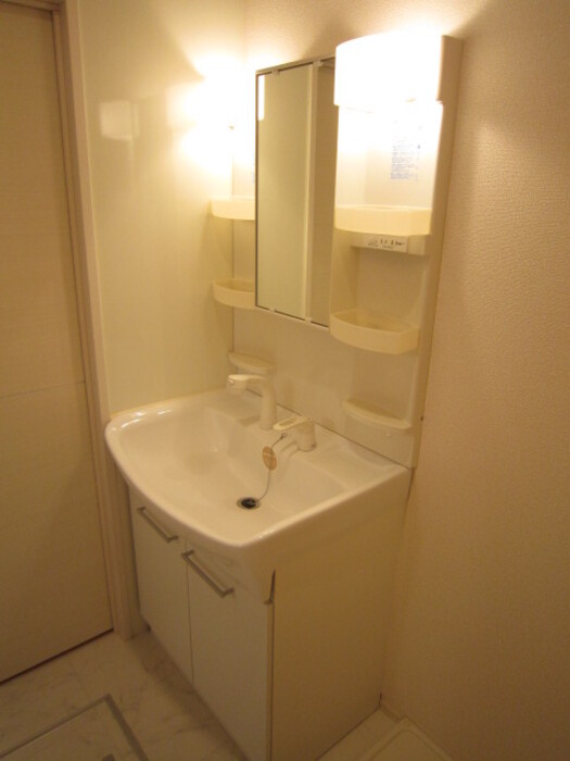 洗面設備　洗髪洗面化粧台