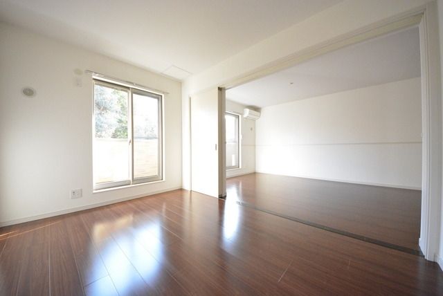 その他部屋・スペース　★広々なリビング★