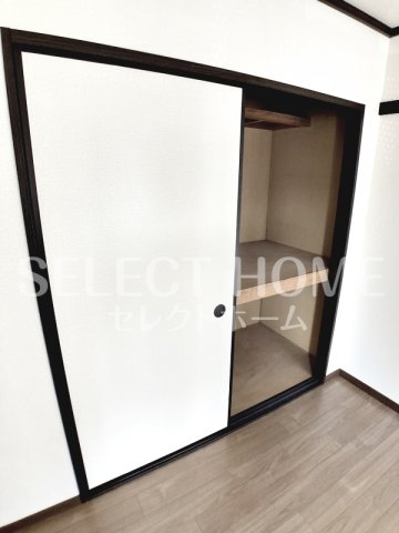 収納　同型タイプ