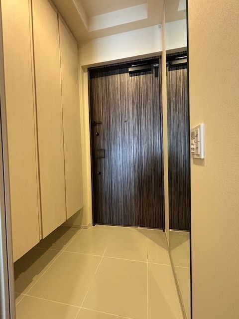 玄関　シューズボックス