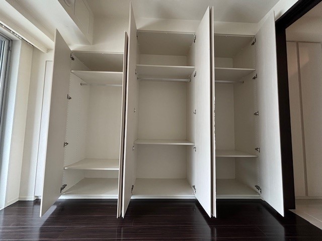 収納　洋室の収納スペース