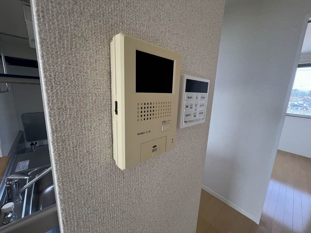 セキュリティ　モニタ付きドアホン