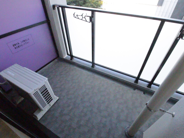 バルコニー　※別室の参考写真の為、現況優先です。