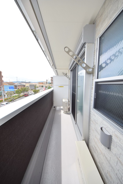 バルコニー　～洗濯物干そうっ～