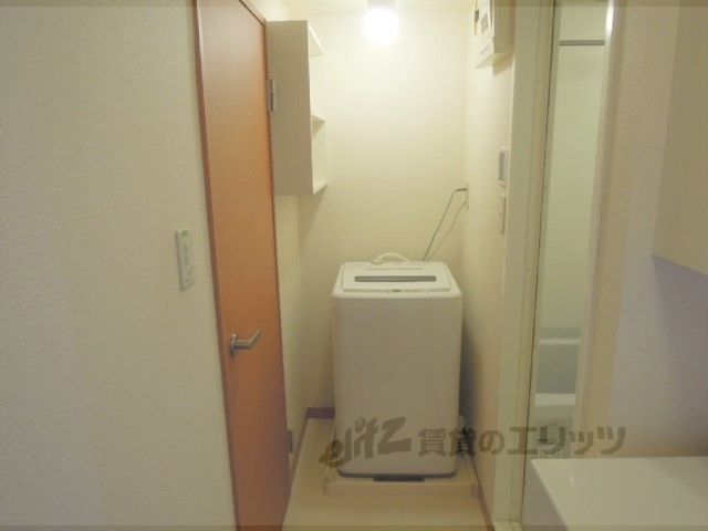 その他部屋・スペース　洗濯機置場