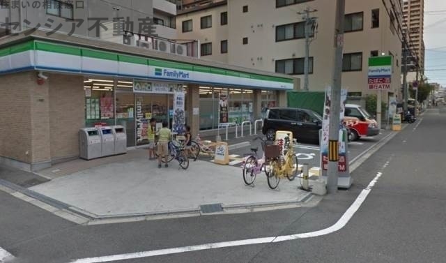 コンビニ　ファミリーマート城東中央二丁目店（コンビニ）まで258m