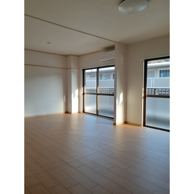 建物外観　ＬＤＫ