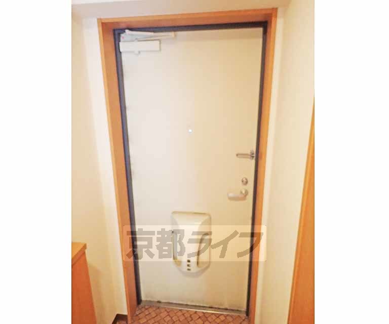 その他設備　しっかりとしたドアです。