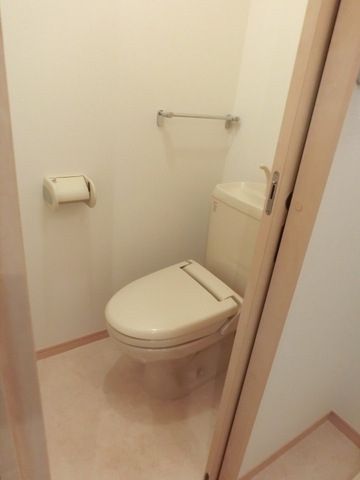 トイレ　洋式のトイレ