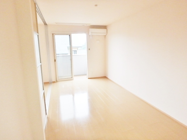 居室・リビング　★別部屋参考写真です★