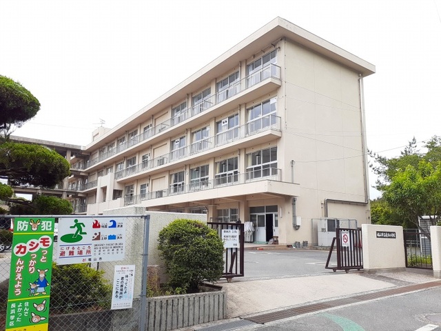 小学校　長浜小学校（小学校）まで1400m