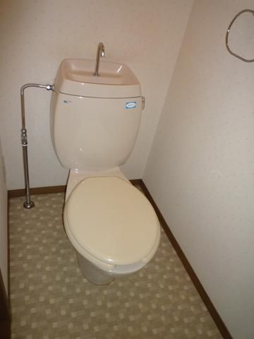 トイレ　トイレ