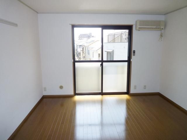 その他部屋・スペース　エアコンつき