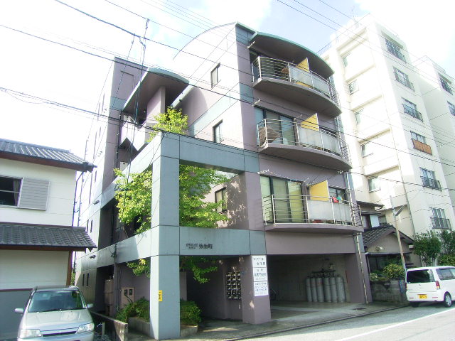 建物外観　2009年9月撮影