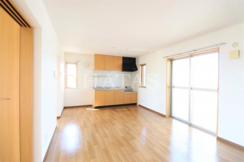 居室・リビング　同物件別部屋です。