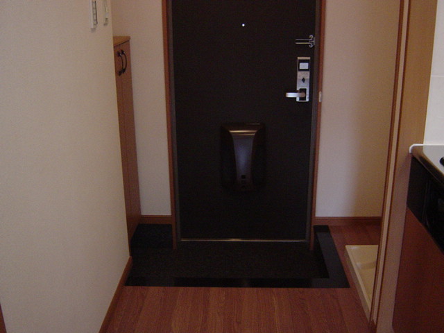 玄関　玄関（イメージ）