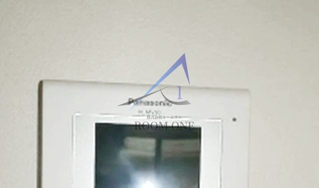 セキュリティ　モニター付きインターホンです。