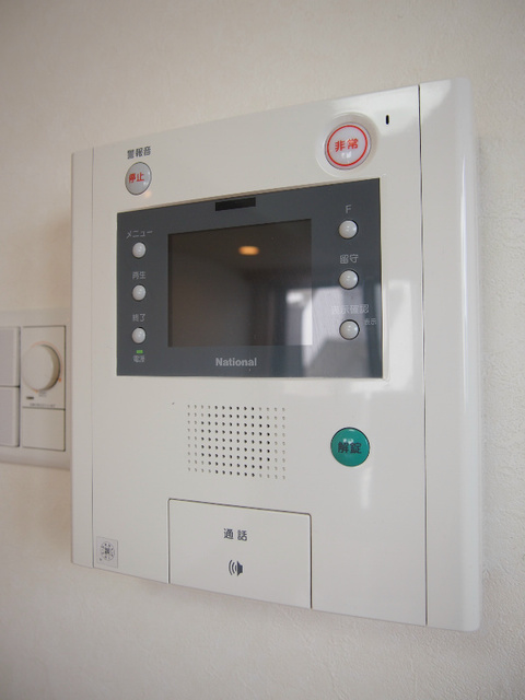セキュリティ　モニター付インターホン