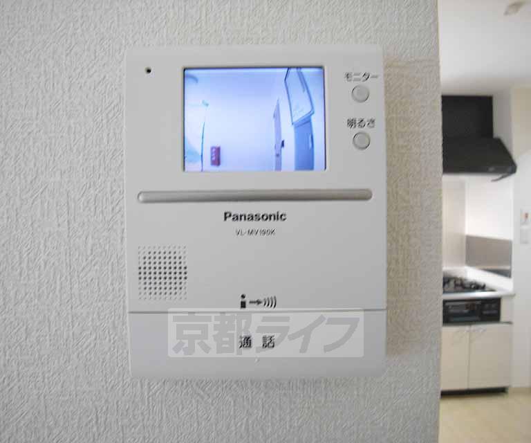 その他設備　モニター付で防犯面もばっちりですね。