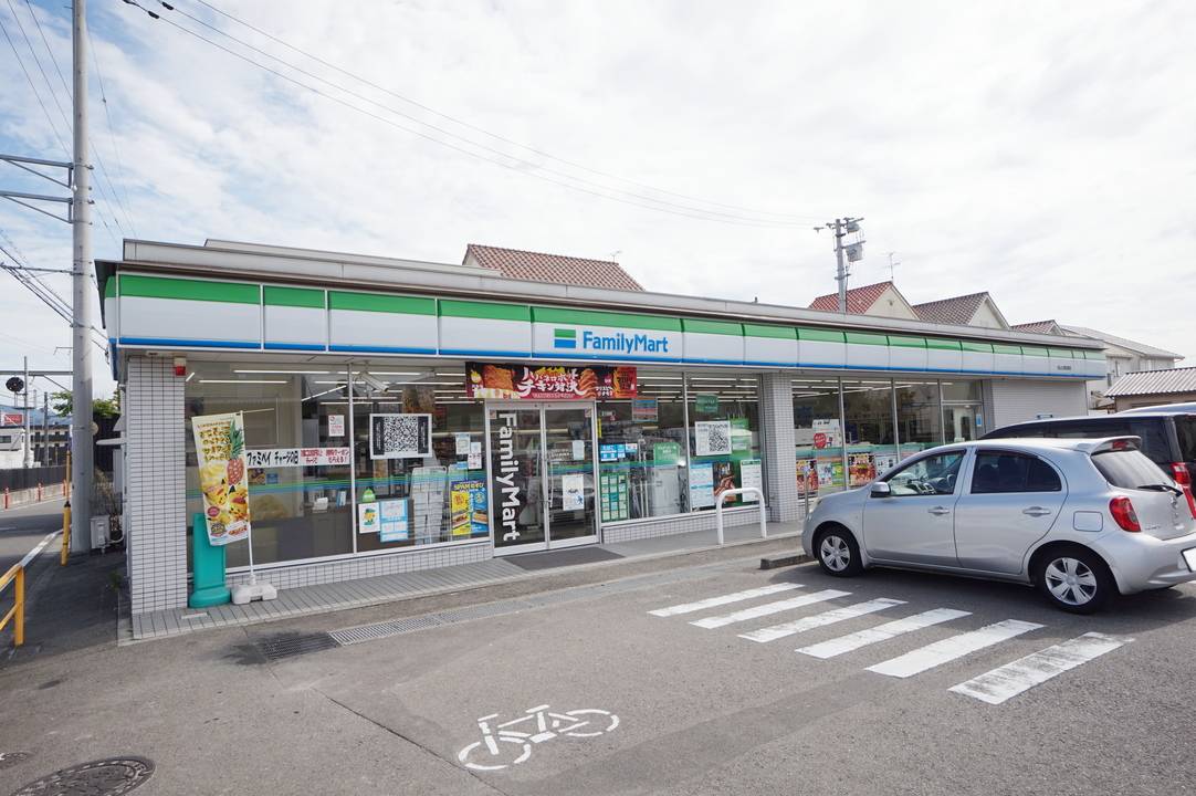 コンビニ　ファミリーマート松山土居田東店（コンビニ）まで203m