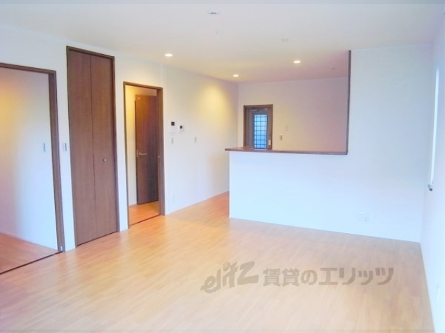 居室・リビング　リビング