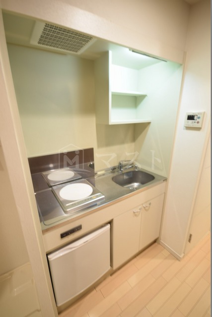 キッチン　※建物内別間取参考写真