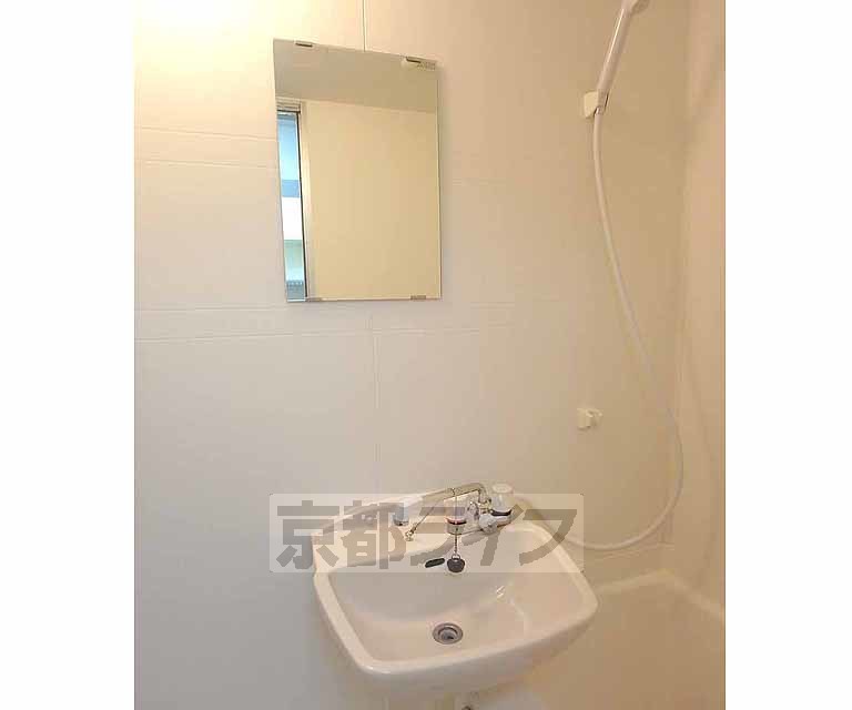 洗面設備　洗面台です。