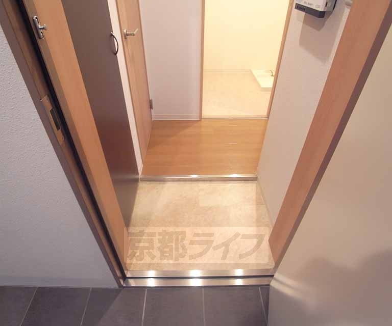 玄関　高級感のある玄関です。